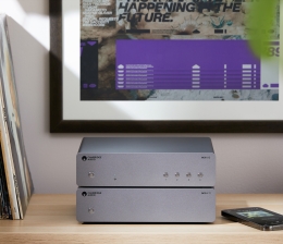 Heimkino Endstufe MXW70 und Multiplattform-Streamer MXN10: Kompakte Schreibtischanlage von Cambridge Audio  - News, Bild 1
